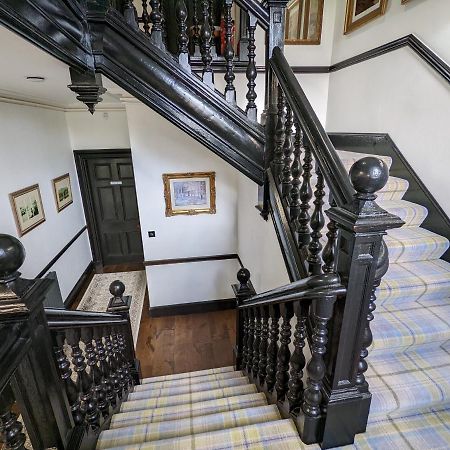 אינברנס Cambeth Lodge מראה חיצוני תמונה
